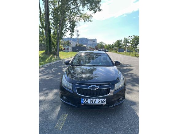 Sahibinden Chevrolet Cruze 1.6 2011 Model  210.000 km Siyah