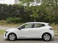 2025 ÇIKIŞLI RENAULT CLİO 1.0 TCe EVOLUTİON - MKYJLI-GVNLİK PAKT