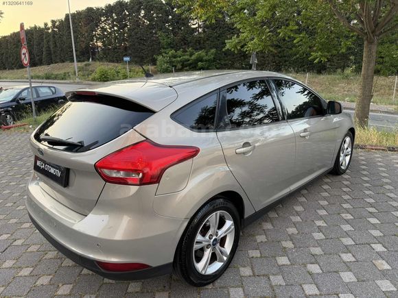 SERVİS BAKIMLI FORD FOCUS 1.5 TDCI STYLE POWERSHİFT HB