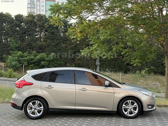 SERVİS BAKIMLI FORD FOCUS 1.5 TDCI STYLE POWERSHİFT HB