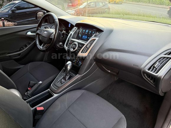 SERVİS BAKIMLI FORD FOCUS 1.5 TDCI STYLE POWERSHİFT HB