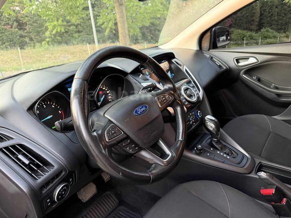 SERVİS BAKIMLI FORD FOCUS 1.5 TDCI STYLE POWERSHİFT HB