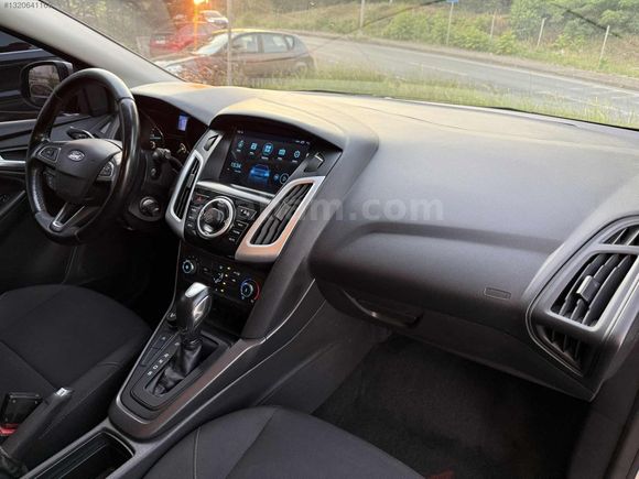 SERVİS BAKIMLI FORD FOCUS 1.5 TDCI STYLE POWERSHİFT HB
