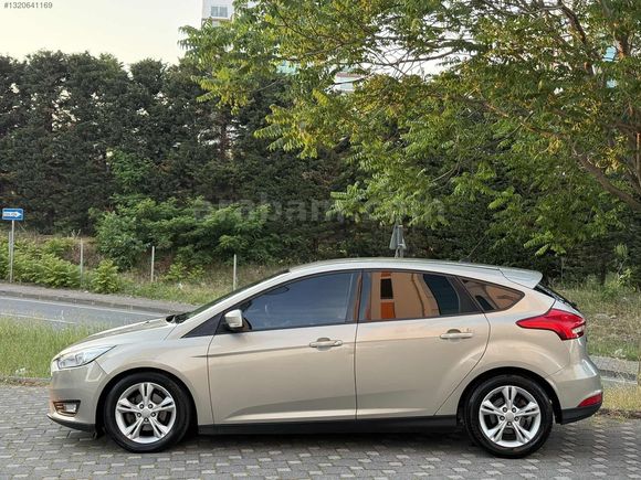SERVİS BAKIMLI FORD FOCUS 1.5 TDCI STYLE POWERSHİFT HB