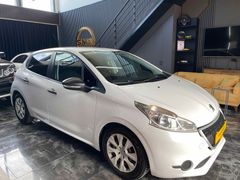 SMZ MOTORS Peugeot 208 1.4 HDi Access 2013 Model Tekirdağ