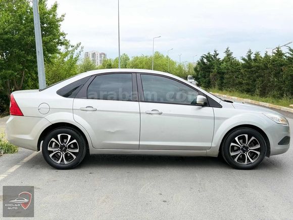 KOÇLAR AUTODAN DÜŞÜK KM TEMİZ AİLE ARACI 1 PARÇA BOYALI