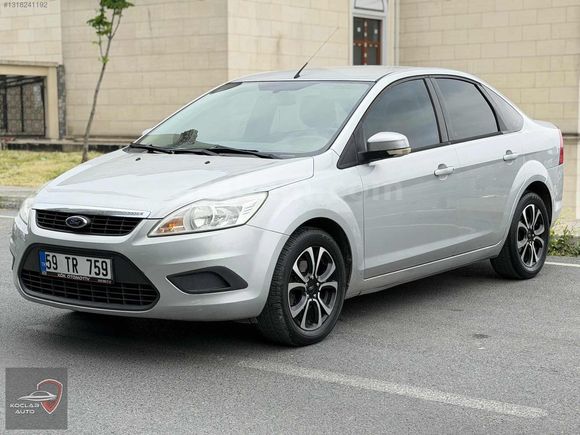 KOÇLAR AUTODAN DÜŞÜK KM TEMİZ AİLE ARACI 1 PARÇA BOYALI