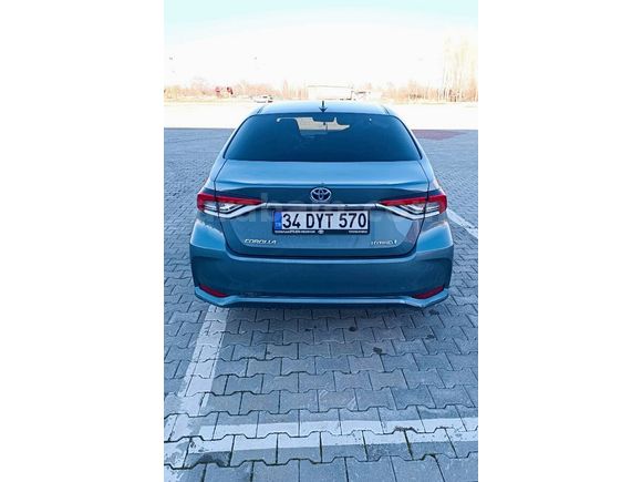 HATASIZ COROLLA