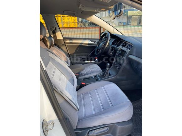 Galeriden Volkswagen Golf 1.6 TDi BlueMotion Midline Plus 2015 Model Bitlis