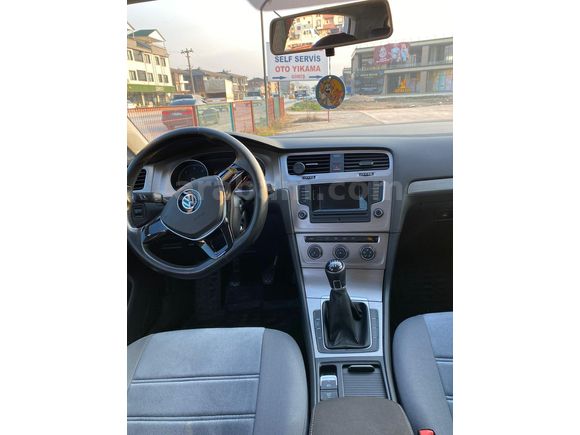 Galeriden Volkswagen Golf 1.6 TDi BlueMotion Midline Plus 2015 Model Bitlis