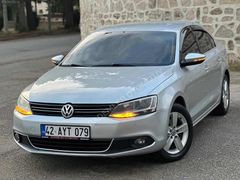 VW JETTA DEĞİŞENSİZ 1.6 TDİ COMFORTLİNE OTOMATİK 245 BİN KM DE