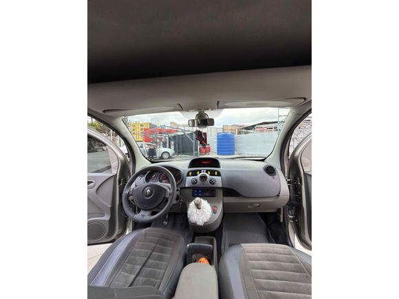 Sahibinden Renault Kangoo Multix 1.5 dCi Privilege Chromeline 2011 Model  187.000 km Bej