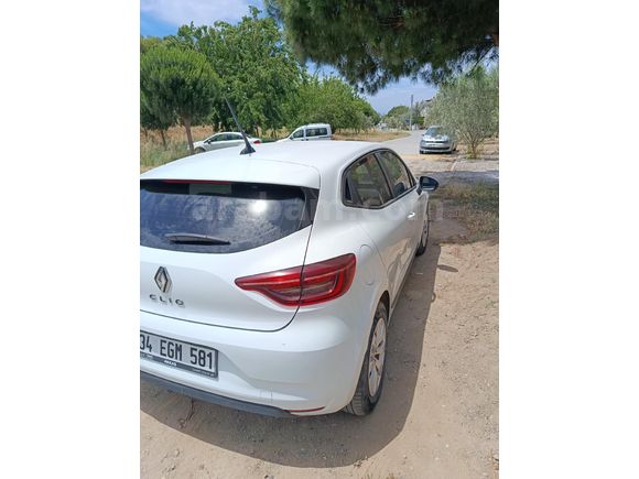 Sahibinden Renault Clio 1.0 SCe Joy 2021 Model Burhaniye-Balıkesir