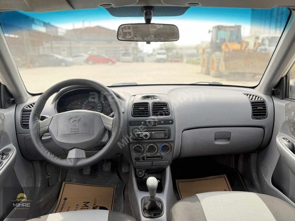 MİHREDEN 2006 MODEL ACCENT KARTA 12 TAKSİT!