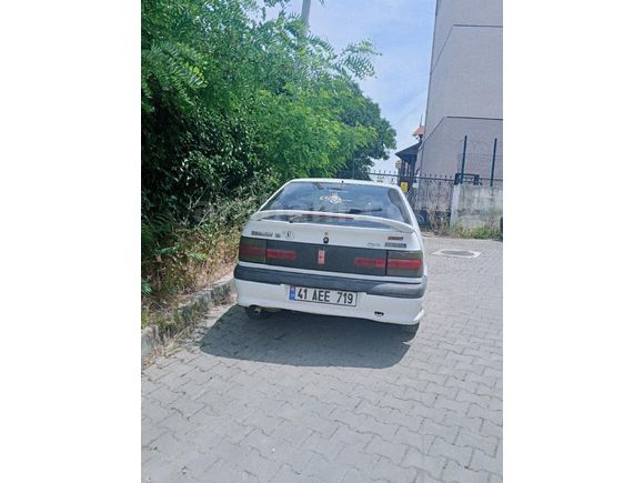 Sahibinden Renault R 19 1.6 Europa iE 1998 Model