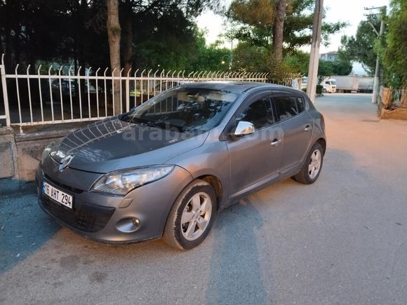 Sahibinden Renault Megane 1.5 dCi Expression 2012 Model