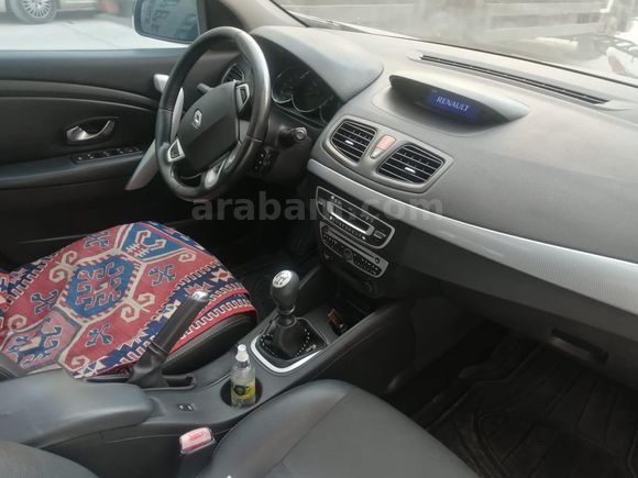 Sahibinden Renault Megane 1.5 dCi Expression 2012 Model