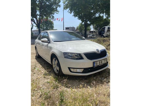 Sahibinden Skoda Octavia 1.6 TDI Optimal 2014 Model Beyaz