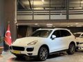 EMSALSİZ Porsche Cayenne Diesel 2015 Model 