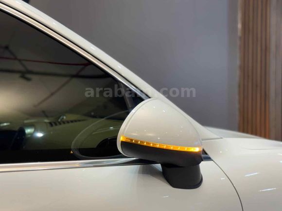 EMSALSİZ Porsche Cayenne Diesel 2015 Model 