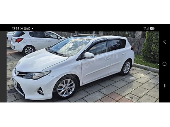Sahibinden Toyota Auris 1.4 D-4D Advance Skypack 2014 Model
