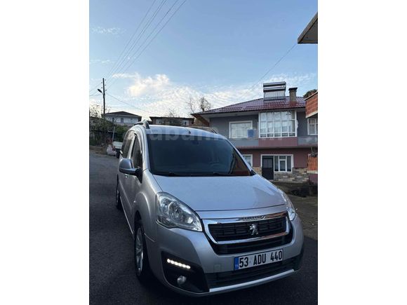Sahibinden Peugeot Partner 1.6 HDI Active 2017 Model Gri (Gümüş)