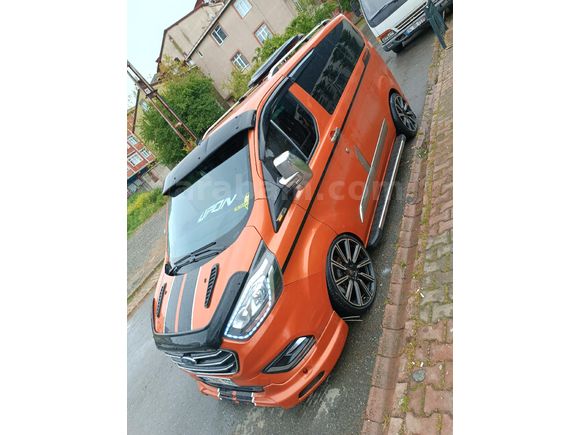 TR DE TEKLEREEN. 2018 FORD CUSTOM 320 S DELÜX