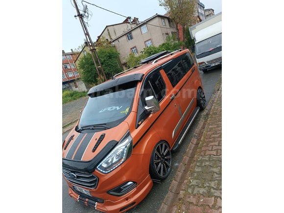 TR DE TEKLEREEN. 2018 FORD CUSTOM 320 S DELÜX