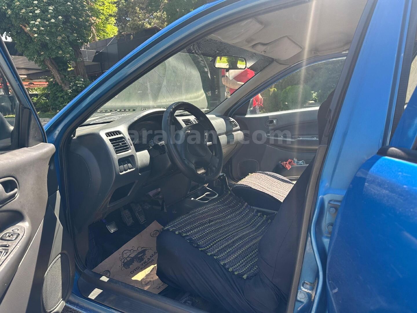 Sahibinden Mazda 323 1.5 Familia 1998 Model 6