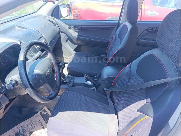 Sahibinden Isuzu D-Max 2.5 4x2 2016 Model 