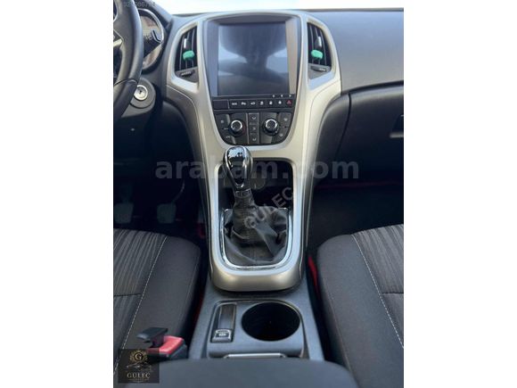 GÜLEÇ GROUP'DAN 2012 OPEL ASTRA 1.4 TURBO 66 BN KM SIFIR AYARNDA