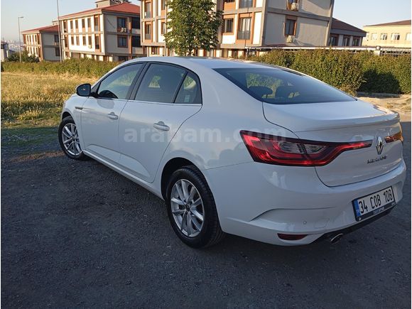 İLK SAHİBİNDEN MEGANE 4