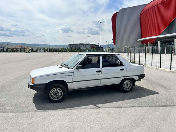 Sahibinden Renault R 9 1.4 Broadway 1992 Model 