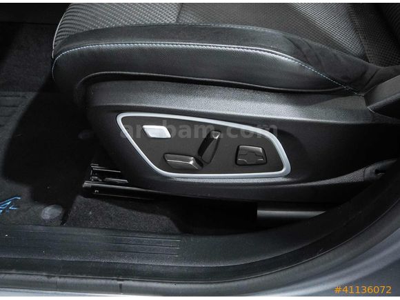 Austral 1.3 Techno Esprit Alpine CMTVN MSJ EBAGAJ