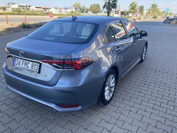 Sahibinden Toyota Corolla 1.5 Dream 2022 Model 