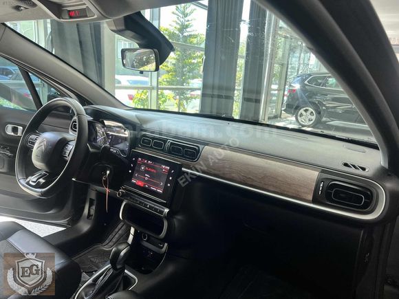 HATASIZ+BOYASIZ+32.000KM+CARPLAY+NAVİ+TABLET+ŞERİTTKP+0FAİZ+SİS
