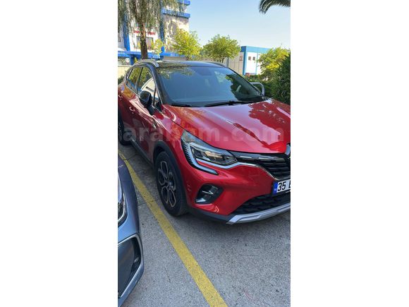 Sahibinden Renault Captur 1.3 TCe Icon 2023 Model 