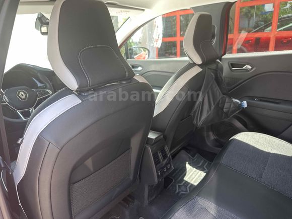 Sahibinden Renault Captur 1.3 TCe Icon 2023 Model 