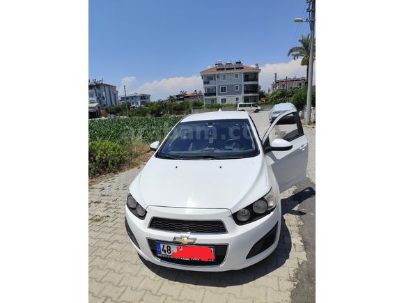 Sahibinden Bakımlı Yeni Kasa Aveo 6ileri Otomatik (bir süre müsait olamayacağım için aracı gösteremeyecegim fiyat o yüzden arttı )