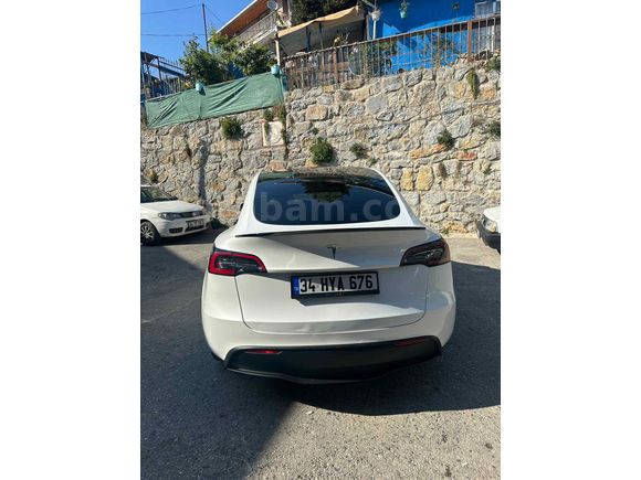 Sahibinden Tesla Model Y LONGE RANGE 2023 Model 