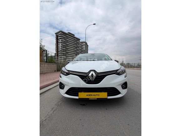 ADEN'DEN 2022 CLİO 1.0 TCE OTOMATİK DÜŞÜK KM TAKAS VADE