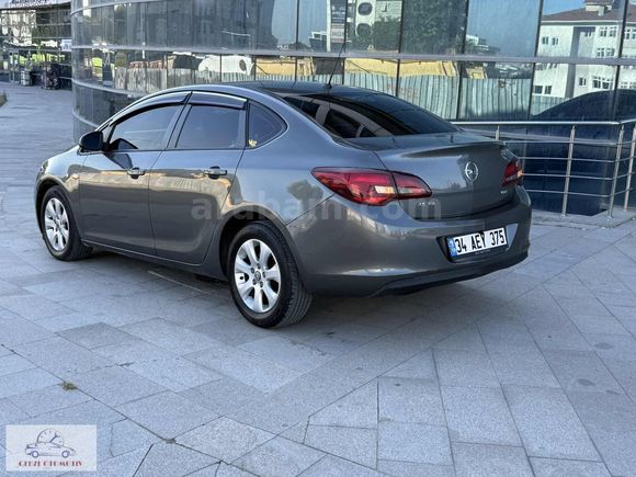 2017 OPEL ASTRA SEDAN DİZEL OTOMATİK 1.6 DESİNG