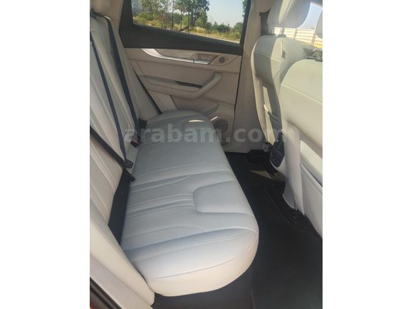 FULL+FULL  TOGG T10X V2 İÇİ BEJ ,23.000 KM ,CAM TAVAN -MERİDİAN SİSTEM-KIŞ PAKETİ