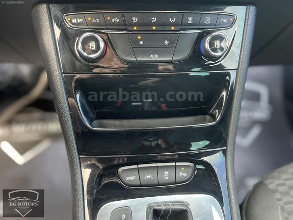 OPEL ASTRA 1.6 CDTI DYNAMİC ŞERİT TAKİP LED FAR APPLE CAR PLAY
