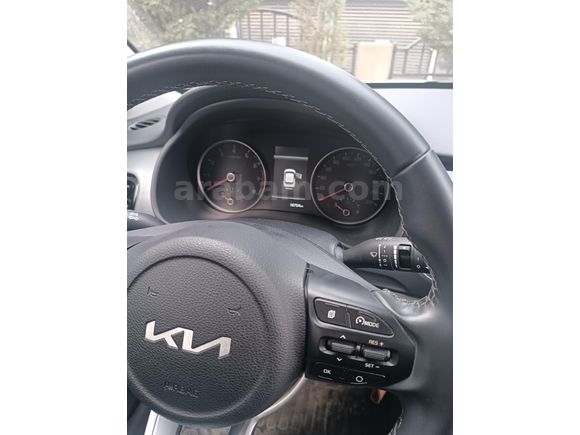 Sahibinden Kia Stonic 1.4 MPI Cool 2023 Model