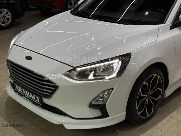 ARABACI GRUP 2021 FORD FOCUS 1.5 Tİ-VCT TREND X-HATASIZ-50BİNKM