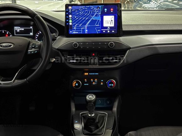 ARABACI GRUP 2021 FORD FOCUS 1.5 Tİ-VCT TREND X-HATASIZ-50BİNKM