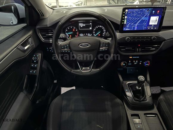 ARABACI GRUP 2021 FORD FOCUS 1.5 Tİ-VCT TREND X-HATASIZ-50BİNKM
