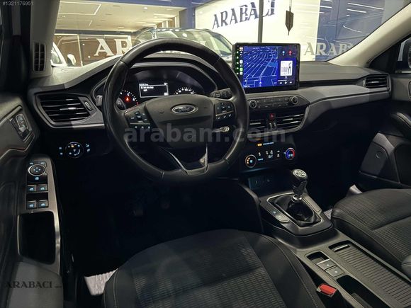 ARABACI GRUP 2021 FORD FOCUS 1.5 Tİ-VCT TREND X-HATASIZ-50BİNKM