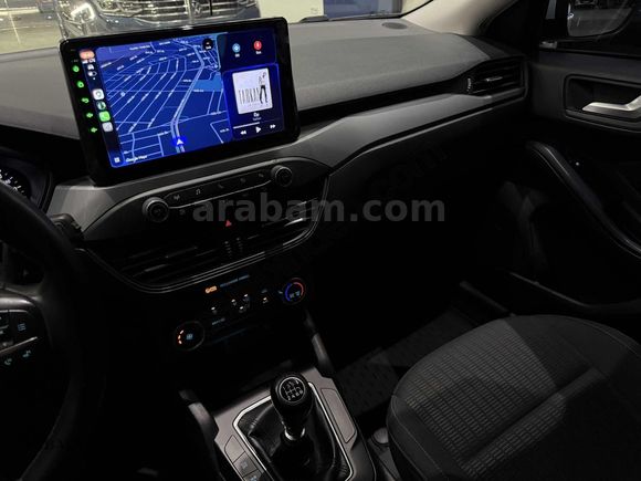 ARABACI GRUP 2021 FORD FOCUS 1.5 Tİ-VCT TREND X-HATASIZ-50BİNKM